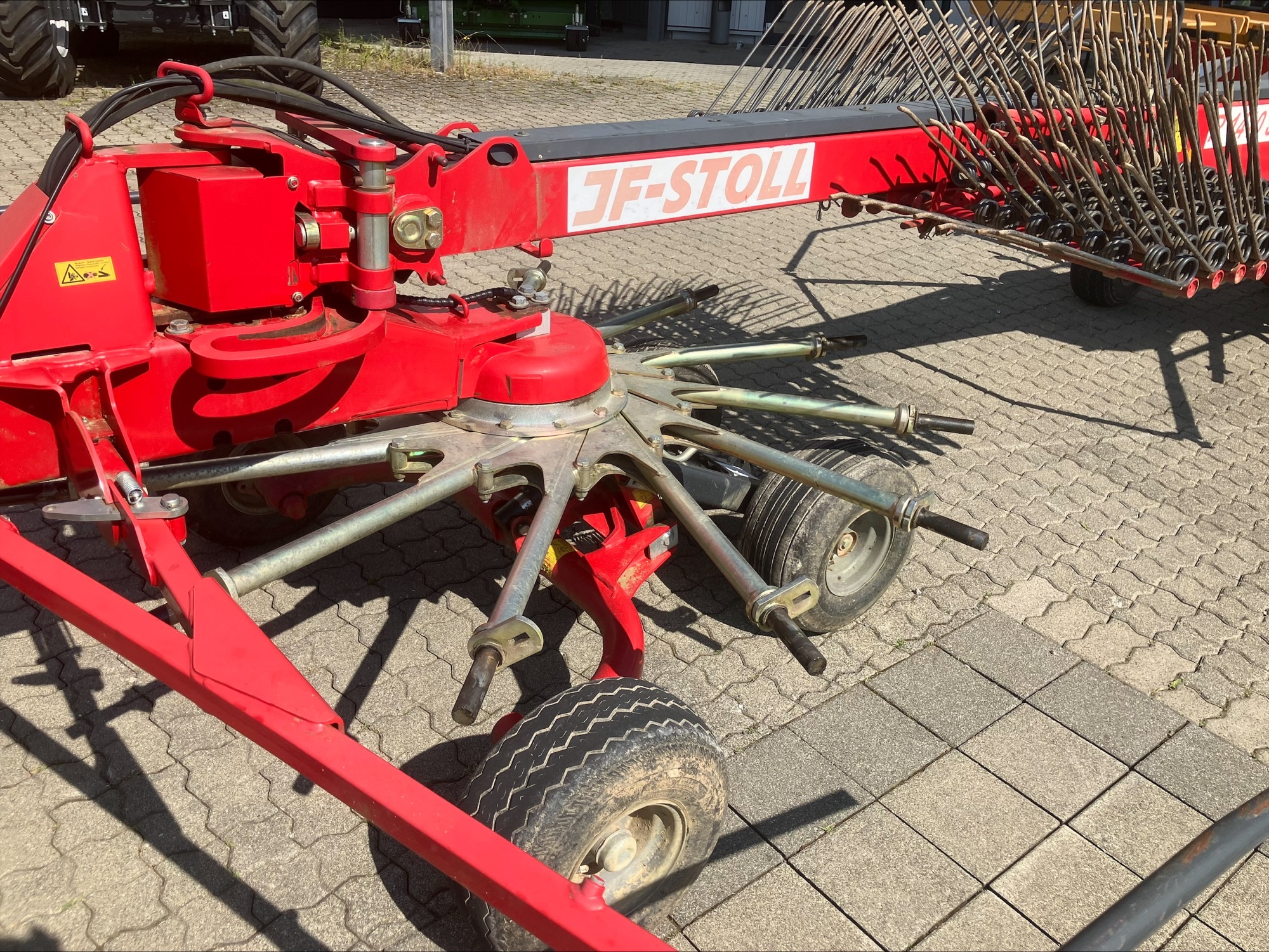 R 1410 SB